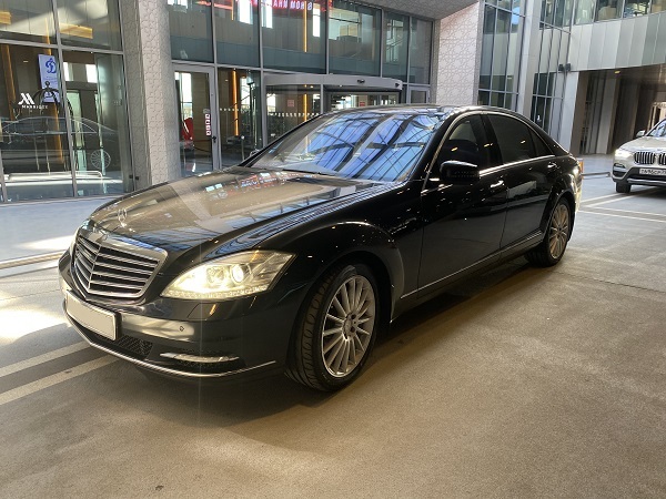 Мерседес S221